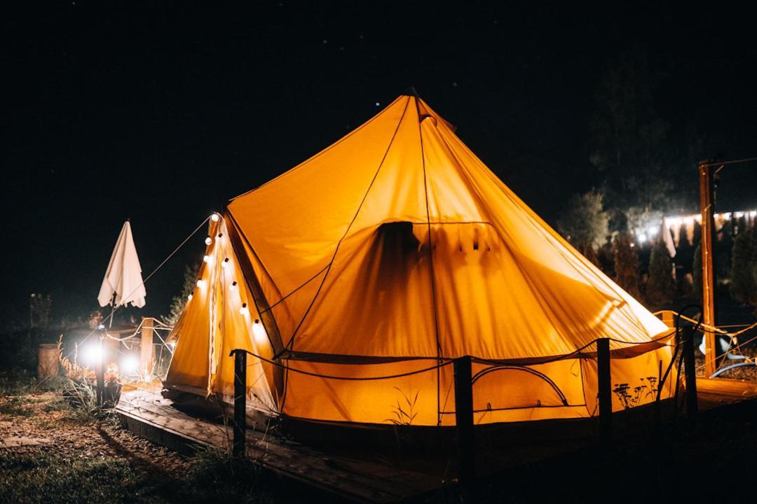 Glamping Bieszczady Z Jacuzzi I Basenem Hotel Solina  Luaran gambar